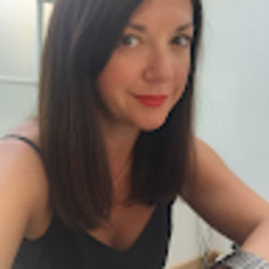 Meet your Posher, Simona